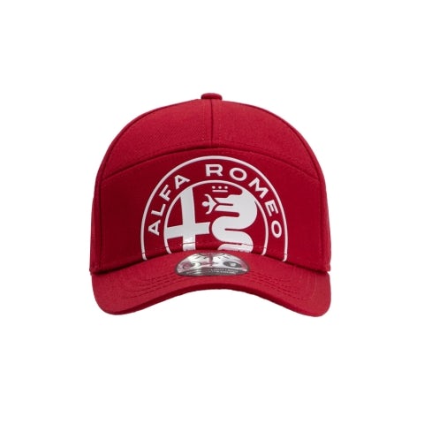 Cappellino Rosso con Logo Alfa Romeo